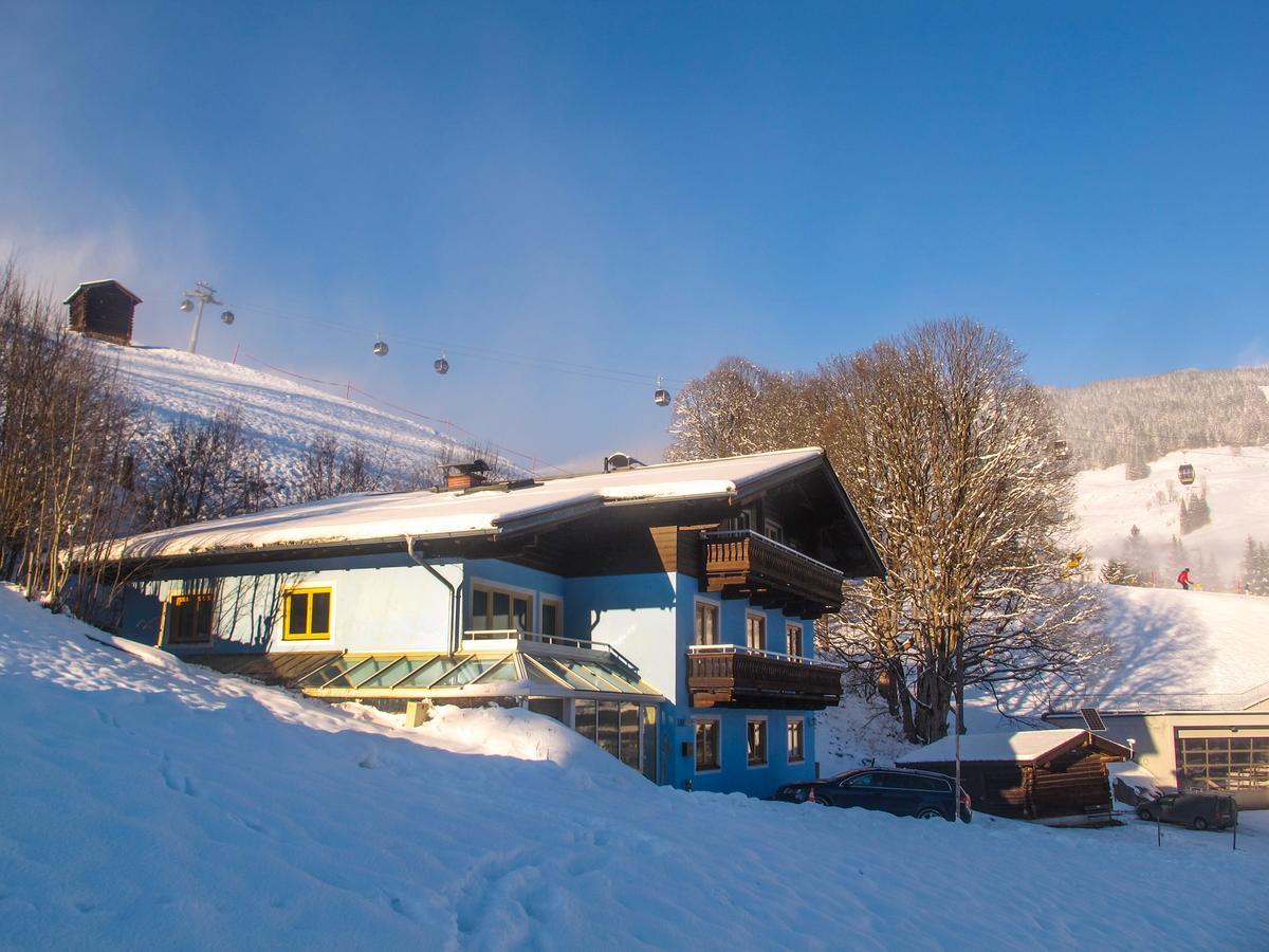 Saalbach Apartments Landhaus Bernkogel - Ski In Ski Out Екстериор снимка