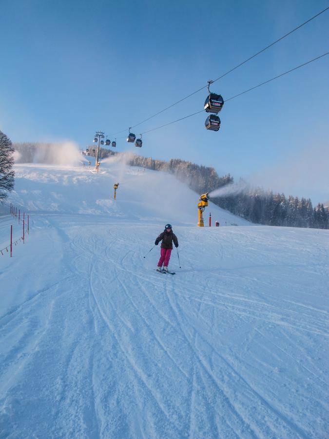 Saalbach Apartments Landhaus Bernkogel - Ski In Ski Out Екстериор снимка